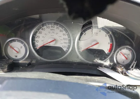 2010 Dodge Grand Caravan Sxt from USA, damaged, VIN 2D4RN5D17AR272970